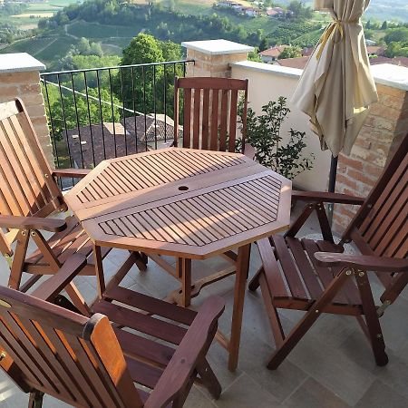 Casa Mantel Holiday Home Panoramic View In Langhe Новелло Экстерьер фото