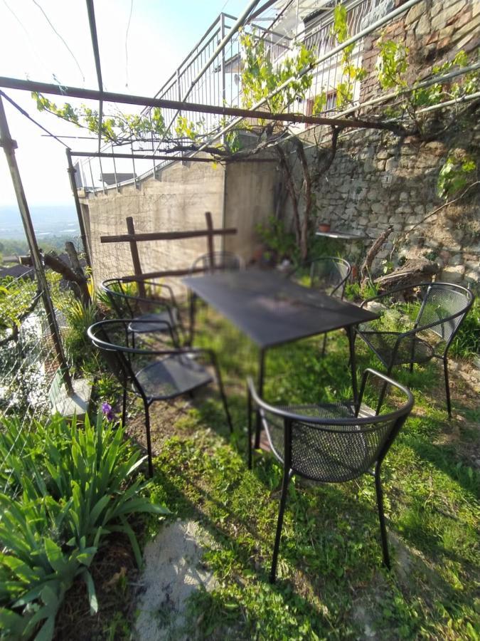 Casa Mantel Holiday Home Panoramic View In Langhe Новелло Экстерьер фото